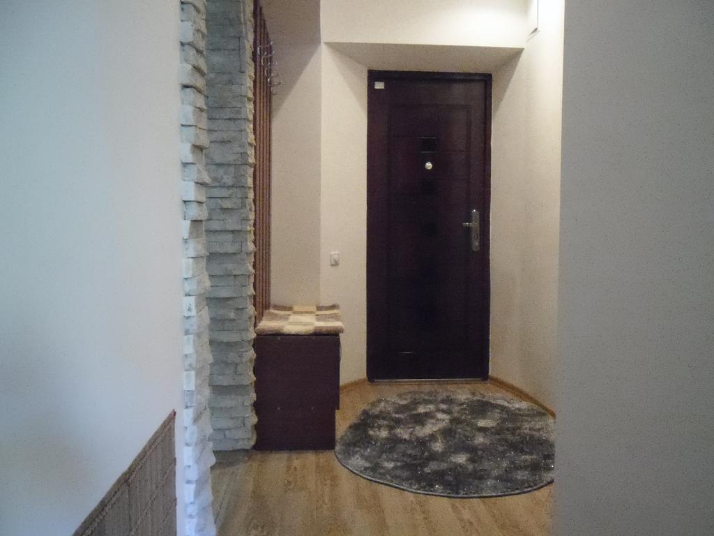 Best-Bishkekcity Apartment 3 Kamer foto